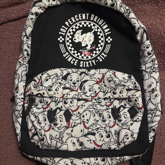 Vans x Disney 101 Dalmatians Backpack - Picture 2 of 8